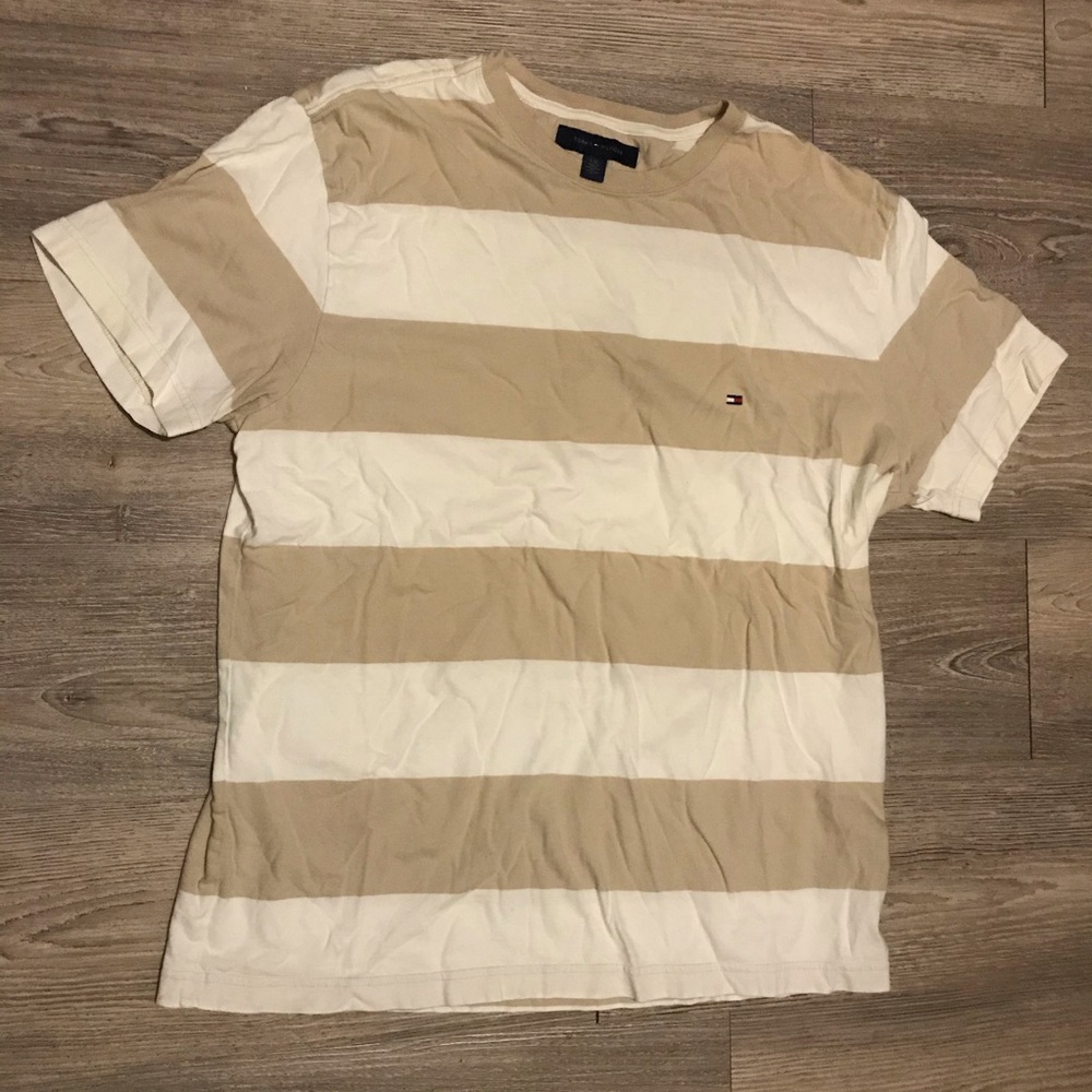 Tommy Hilfiger T Shirt - Picture 1 of 3
